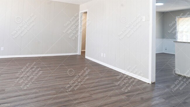 Building Photo - 3 br, 2 bath House - 2901 Creston Ave