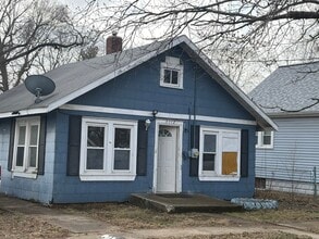 Building Photo - 3112 W Latrobe St