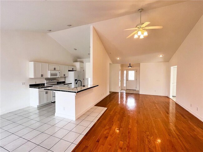 Foto del edificio - 5242 S 60th Pl