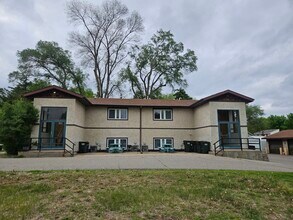 Building Photo - 1331 N 3rd St