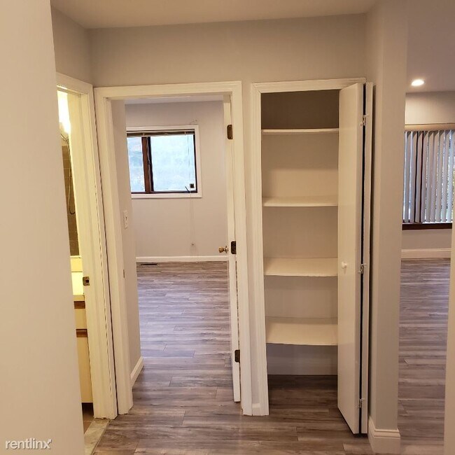 Foto del edificio - 3 br, 2 bath House - 11415 Brougham Rd