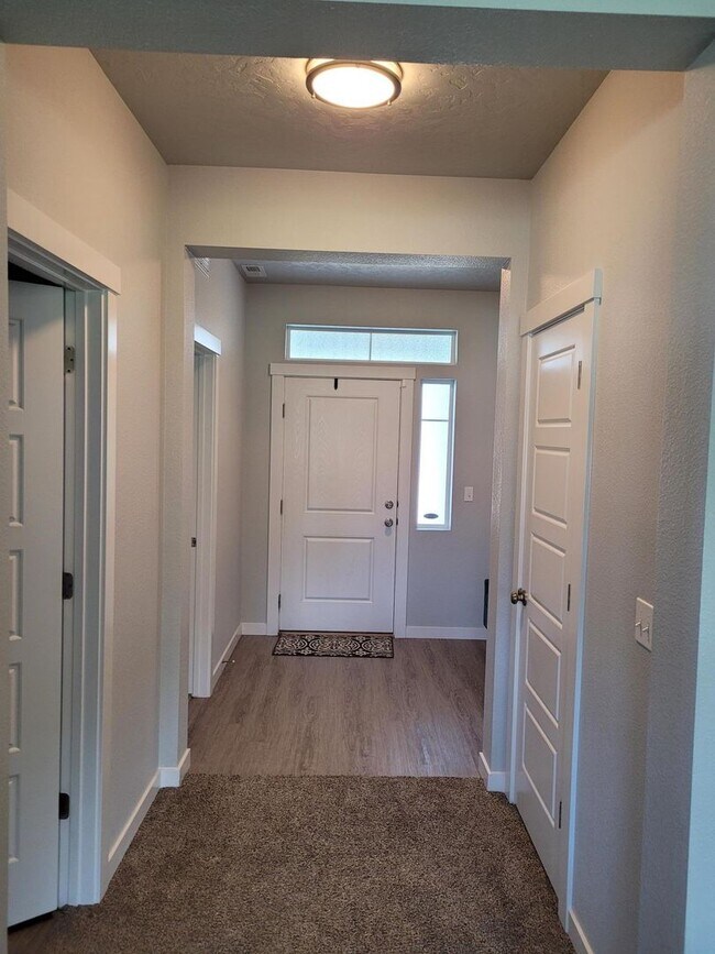 Foto del edificio - Stunning Home in Meridian with Bonus Room!