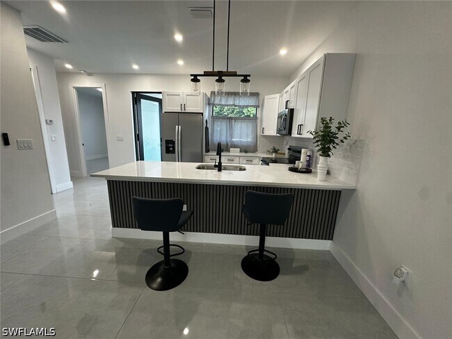 Foto del edificio - 4661-4663 30th St SW