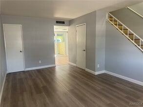 Building Photo - 2030 Coronado Dr