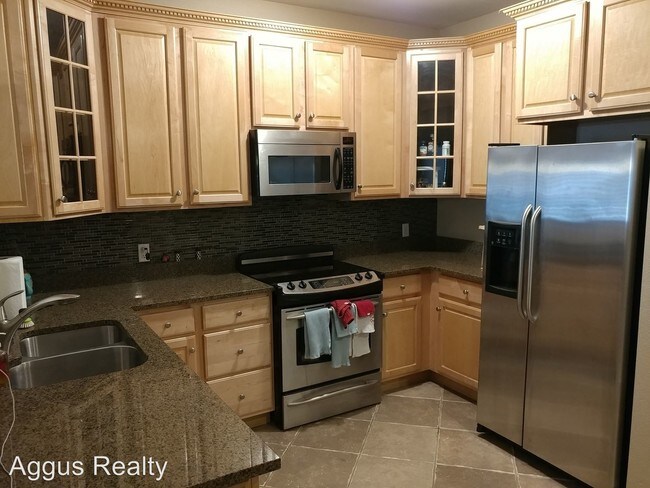 Foto del edificio - 2700 E Cherry Creek South Dr