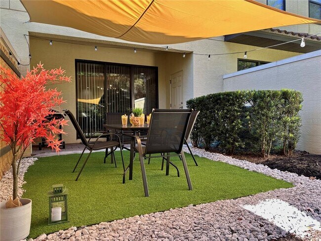 Foto del edificio - 8111 Roseville Blvd