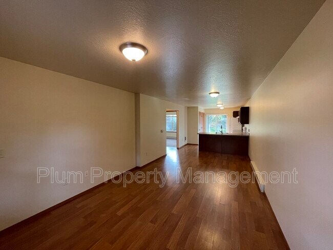 Foto del edificio - 2253 S 3rd St W