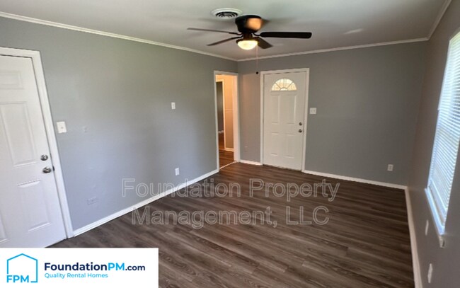 Building Photo - 319 Honduras Dr