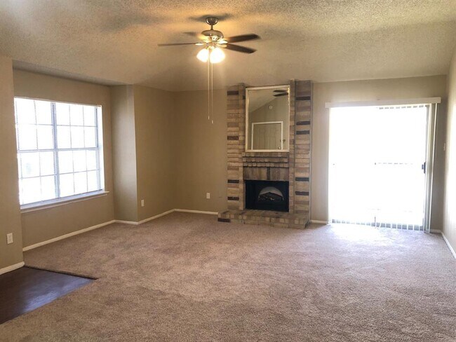 Building Photo - 2206 Millstone Dr