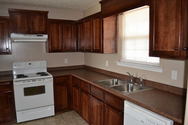 Foto del edificio - Home For Rent