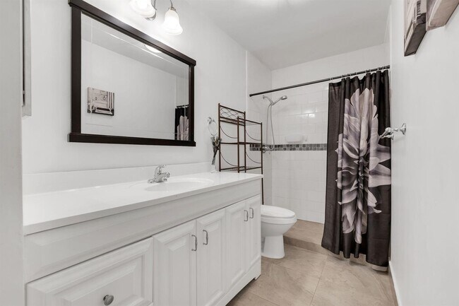 Foto del edificio - 3040 NE 16th Ave