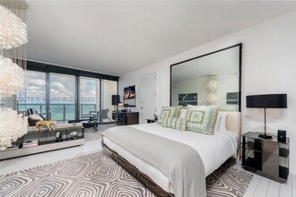 Building Photo - 2201 Collins Ave