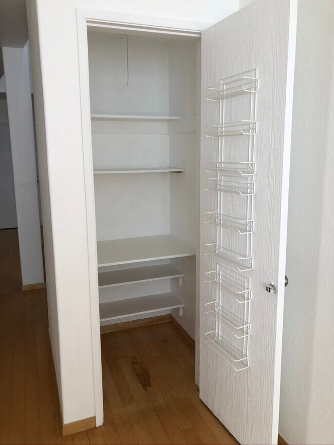 Foto del edificio - 621 California Ave