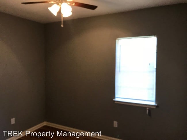 Building Photo - 3 br, 2 bath House - 181 Charter Avenue