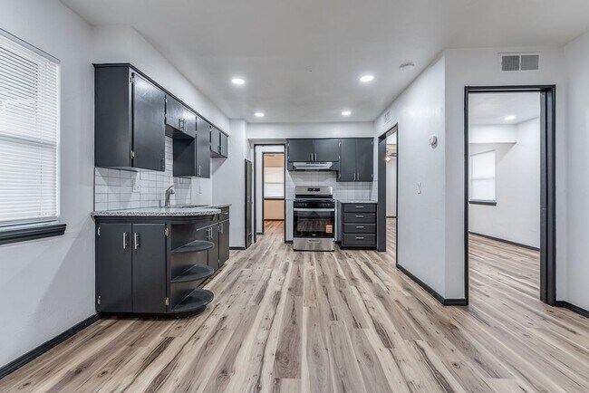 Foto del edificio - 1501 NE 33rd St