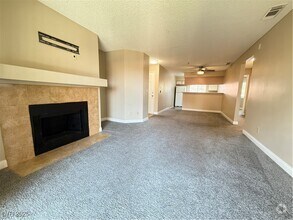 Building Photo - 2750 S Durango Dr