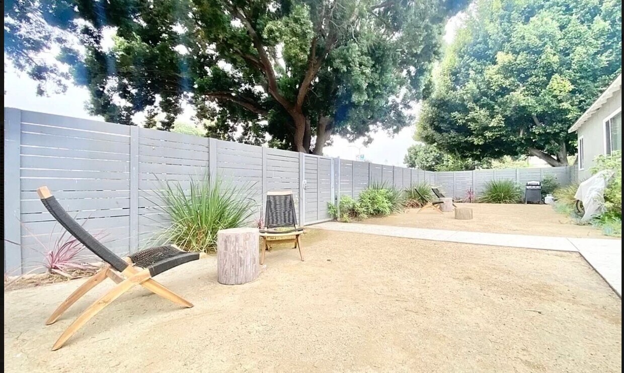 Foto principal - 13117-13121 Venice Blvd