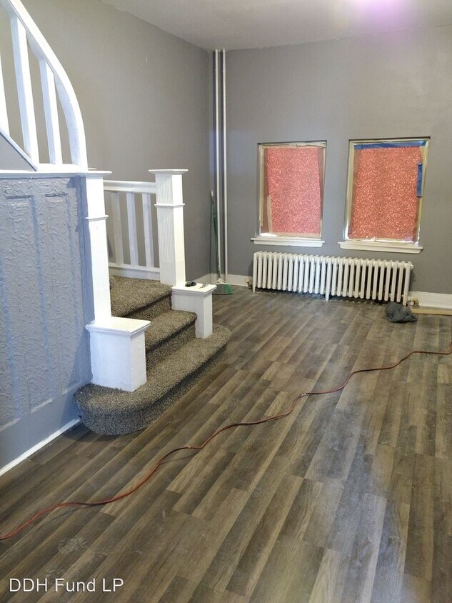 Foto principal - 3 br, 1.5 bath House - 1424 N 62nd St.