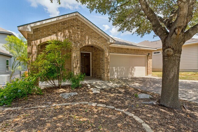 Foto del edificio - 6707 Buckhorn Cliff