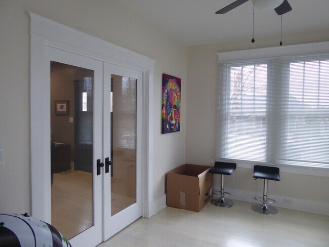 Building Photo - 1403 Gartland