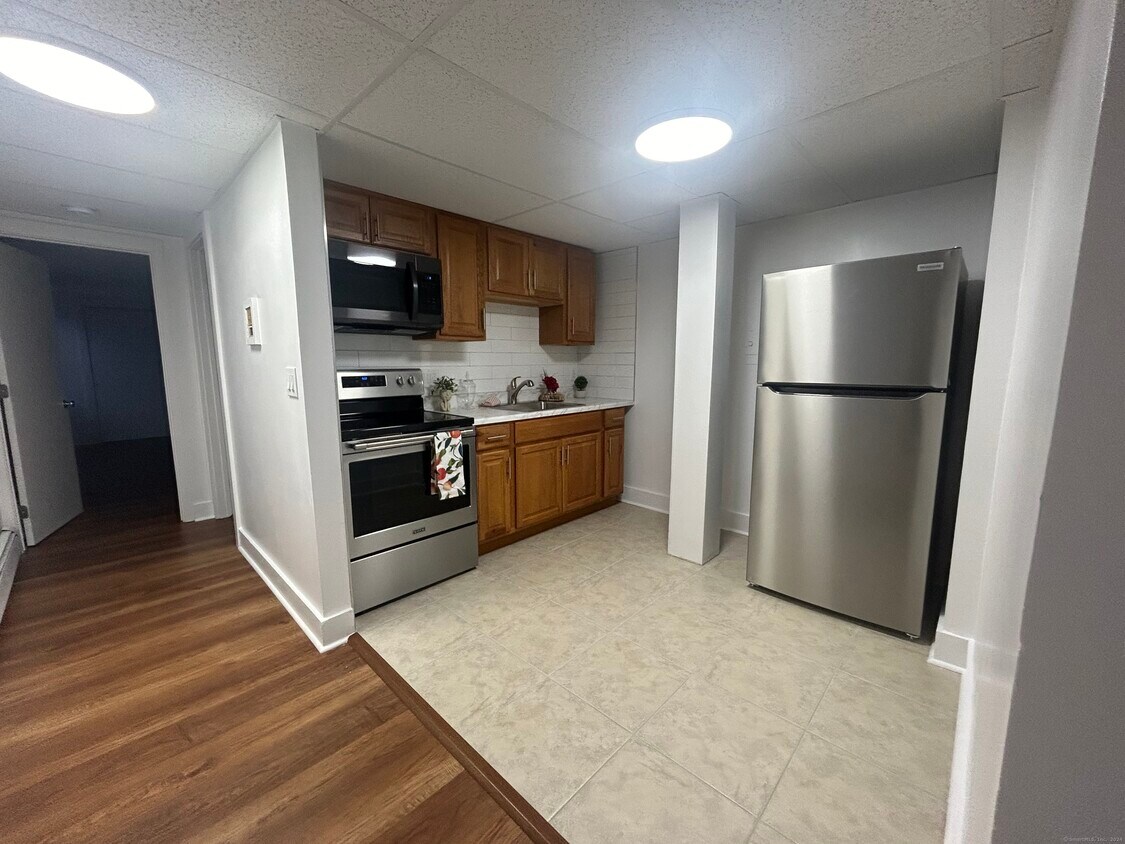 Foto principal - 156 Garfield Ave