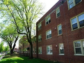 Ashburton Woods Apartments photo'