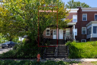 Building Photo - 2056 Griffis Ave