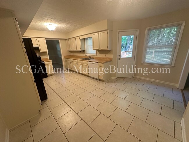 Building Photo - 706 Bookman Point