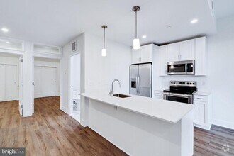 Building Photo - 150 S Independence Mall W