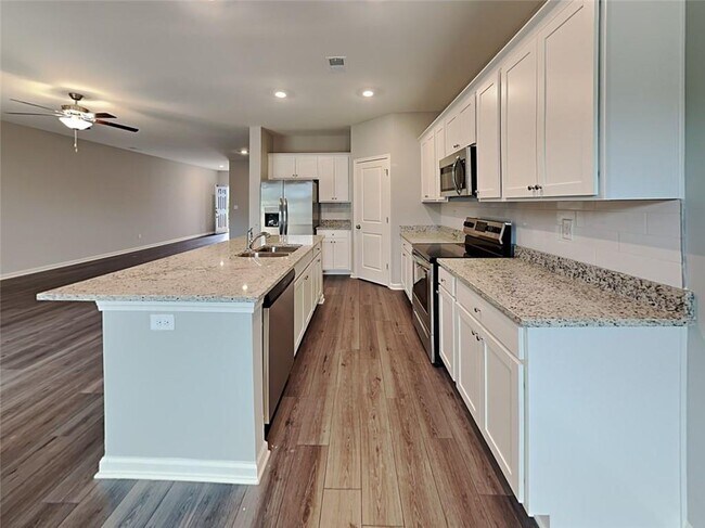 Foto del edificio - 117 Webster Cir