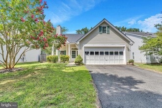 Building Photo - 13920 Lord Fairfax Pl