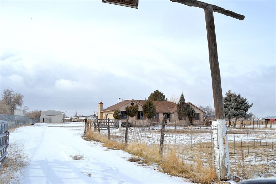 Primary Photo - Hooper 3 Bedroom 2 Bathroom Ranch Home!