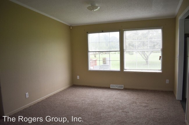 Building Photo - 3 br, 2 bath House - 1216 Bobbitt Rd