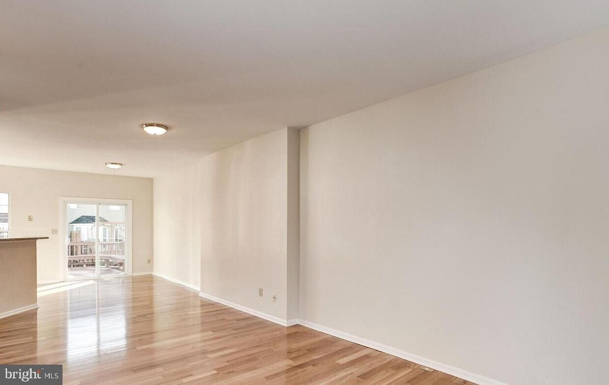 13121 Englishwood Ln, Fairfax, VA 22033 Townhome Rentals in Fairfax