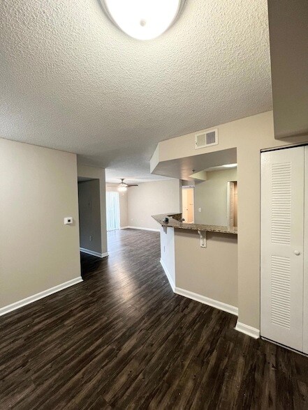 Foto del edificio - 3663 NW Adriatic Ln