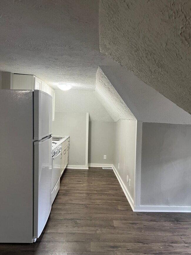 Foto del edificio - 1 Bed / 1 Bath unit near ISU campus