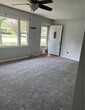 Foto principal - 420 E Mound Rd