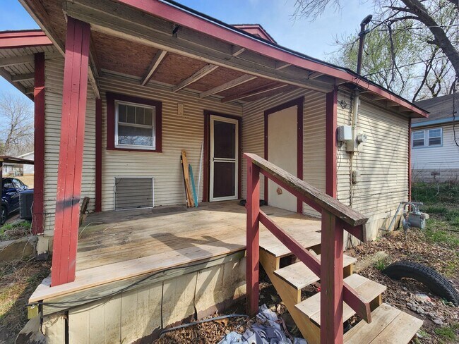 Foto del edificio - 2 bed 1 bath in Shawnee