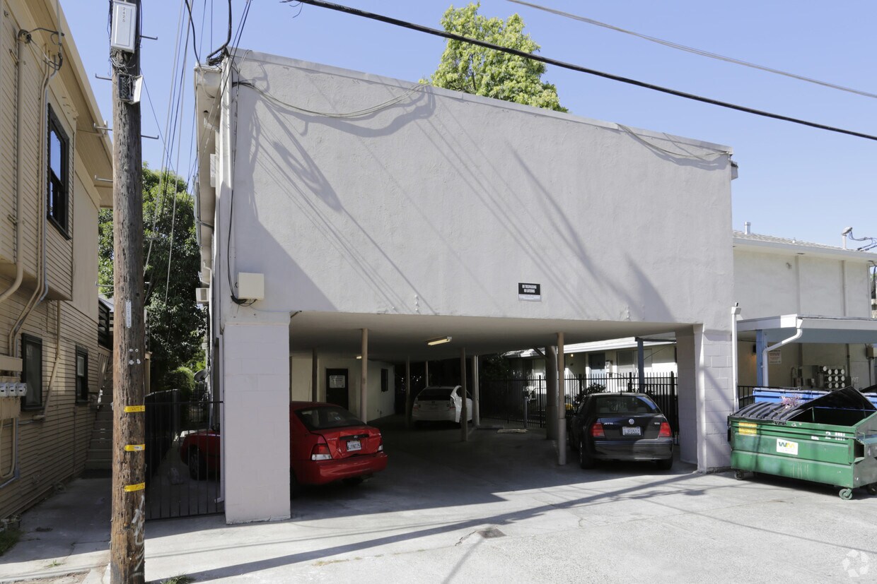 Foto del edificio - 2425 Q St
