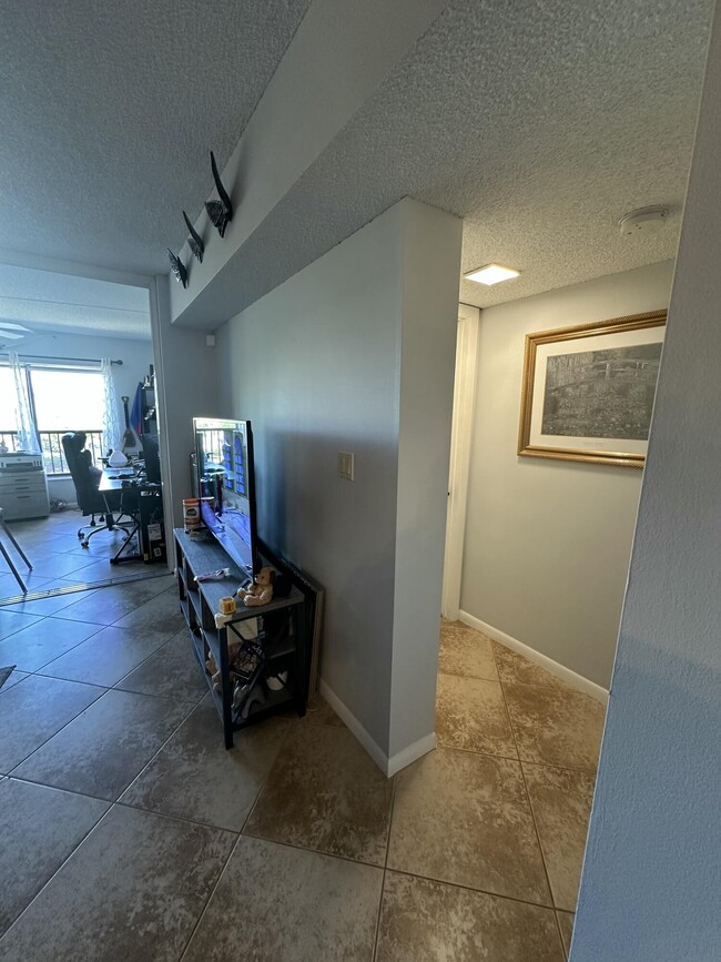 Building Photo - 3050 NW 42nd Ave