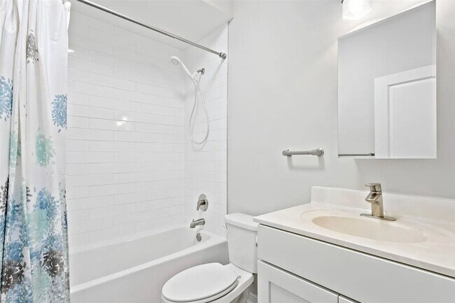 Foto del edificio - 3 br, 3 bath House - 606 JEFFERSON ST Unit 1