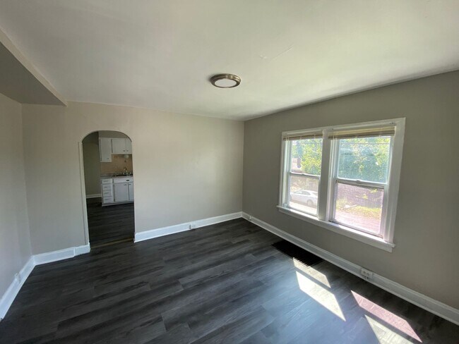 Building Photo - 7224 Albright Ave
