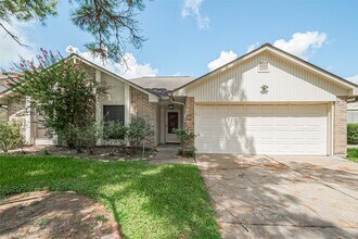 Building Photo - 6907 Yardley Dr