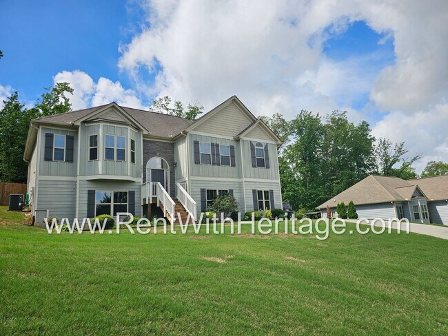 Foto del edificio - Gorgeous 3 bd / 2 bath / Attention to Deta...