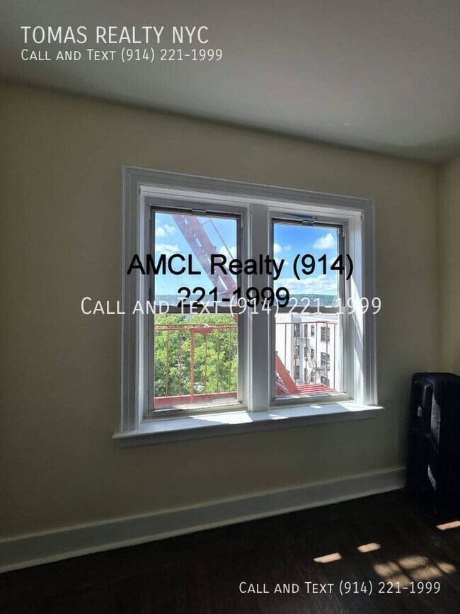 Foto del edificio - 369 Warburton Ave