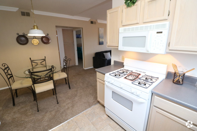 Three Bedroom Apartments Albuquerque Westside - Taylor Ranch