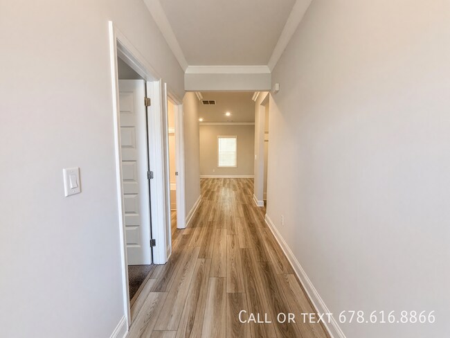 Foto del edificio - 213 Logan Crest Ct