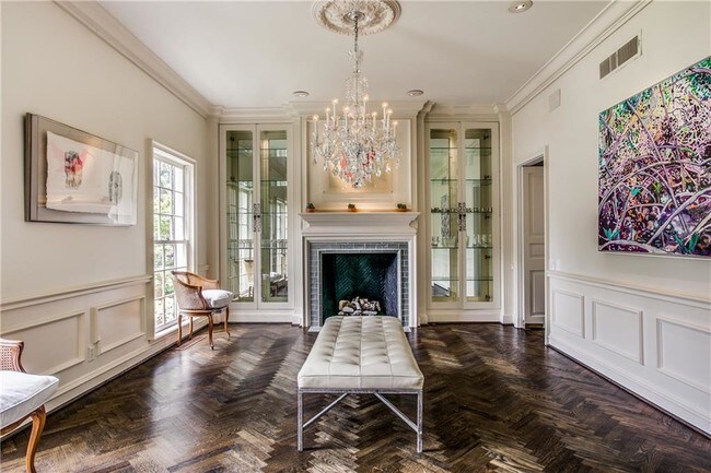 Foto del edificio - 3640 Maplewood Ave