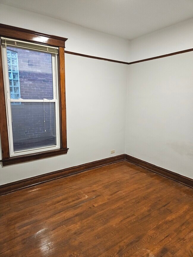 Foto del edificio - 2340 W Thomas St