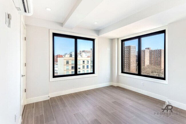Foto del edificio - 181 West 126th Street